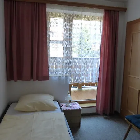 Pension Theresianna Affittacamere 3*