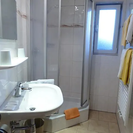 Affittacamere Pension Theresianna 3*
